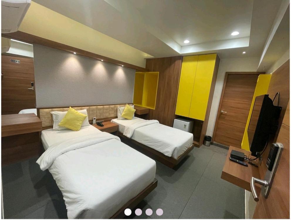 Hotel Avaante Ahmedabad Formerly Known As The Orchid Hotel Экстерьер фото